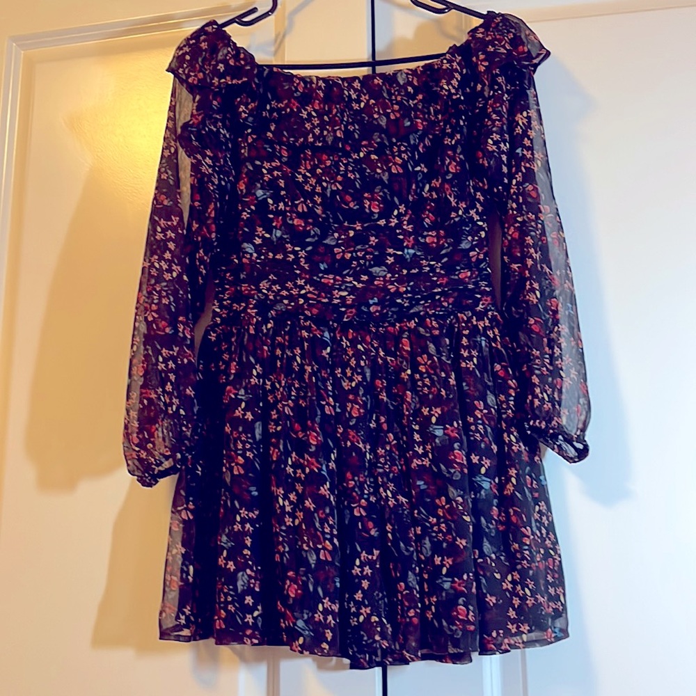 Brand New UO Elaine Dress Black Floral Draped Waist Off Shoulder Size 2 - Picture 2 of 6